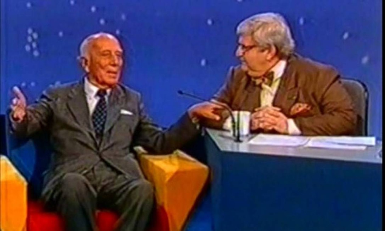 Em 1992, o então deputado federal Ulisses Guimarães conversou com o apresentador do "Jô Soares onze e meia"no SBT — Foto: Reprodução