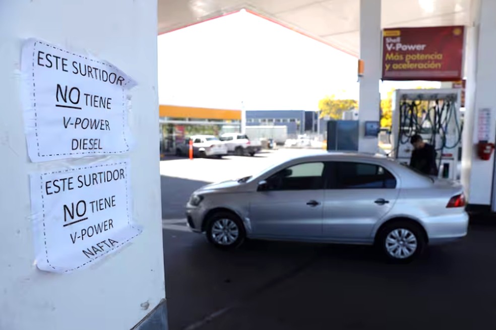 Posto sem combustível na cidade argentina Mar del Plata — Foto: Mauro V. Rizzi / La Nacion / GDA