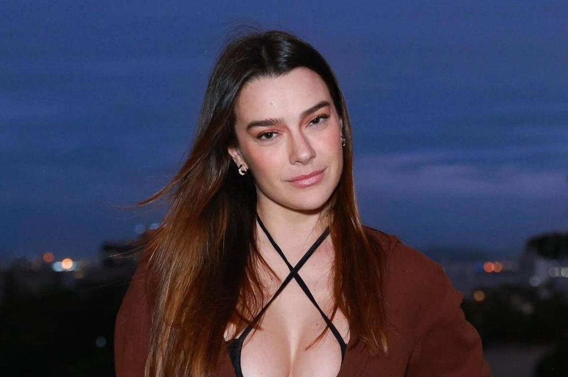 Mariana Molina fala de projeto in&eacute;dito como atriz e do novo namorado