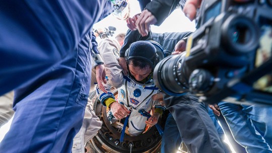 371 dias no espaço: quais efeitos que tanto tempo fora da Terra pode ter no corpo dos astronautas?