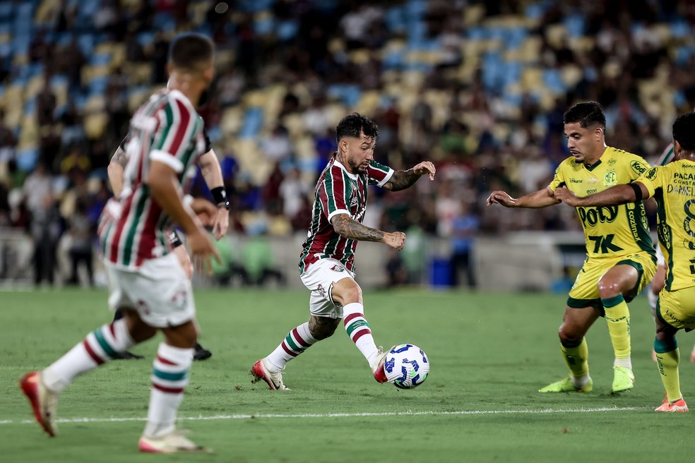 Lucho Acosta in Fluminense x Mirassol for the Brazilian championship — Photo: LUCAS MERÇON / FLUMINENSE FC