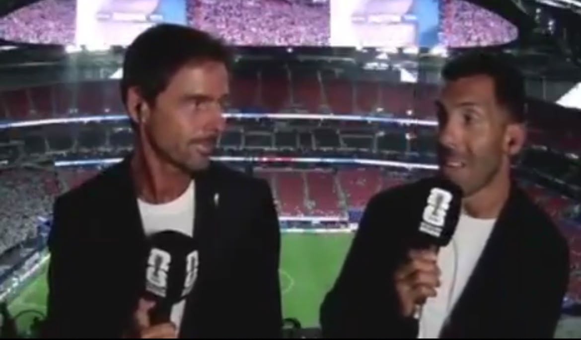 Ex-jogador, Tévez vê virada da Argentina na Copa ao lado de narrador que torcia pelo Egito: 'Não sabe como ele gritou'