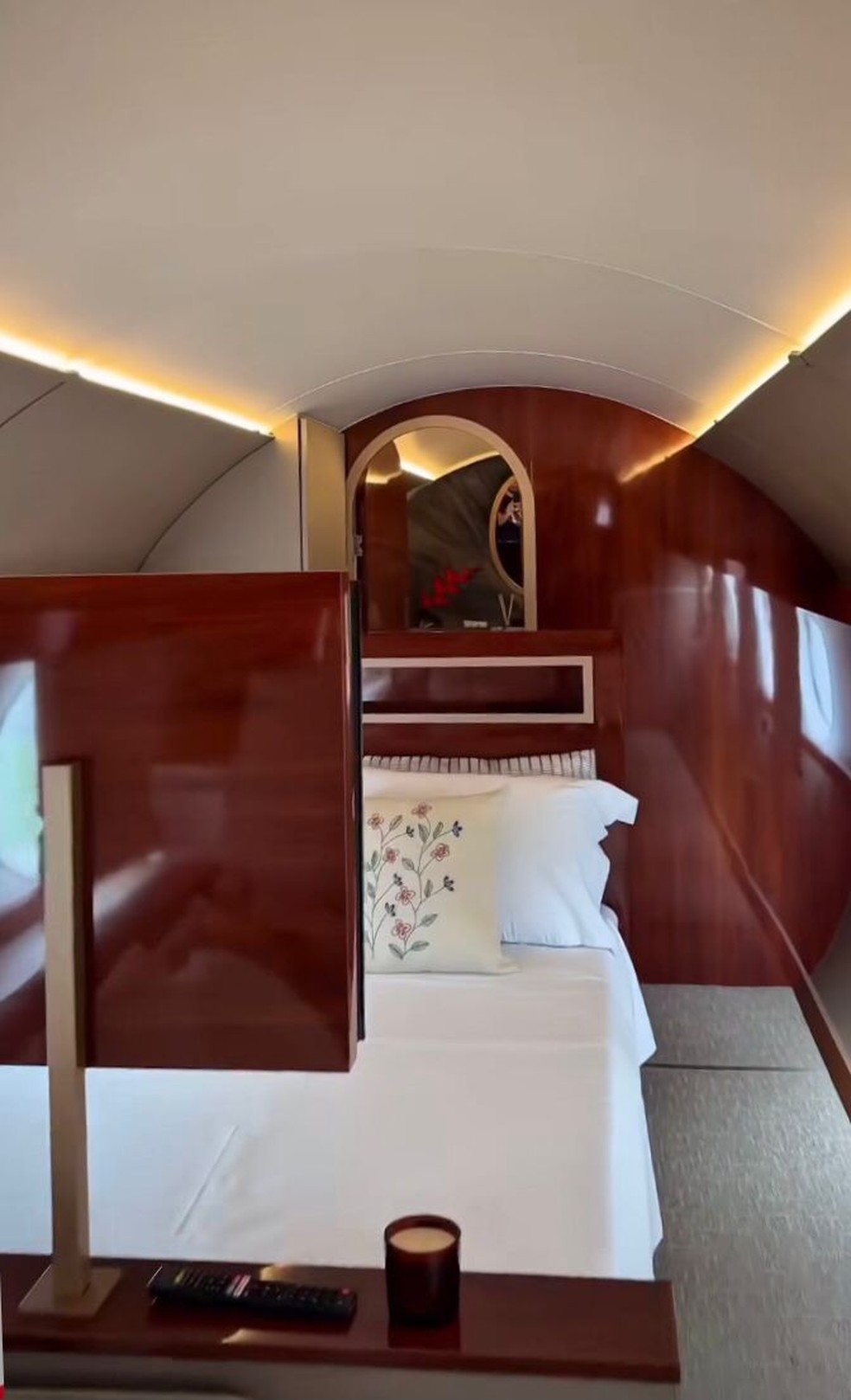 Arquiteta transforma jato executivo em suíte de luxo no Espírito Santo — Foto: Divulgação