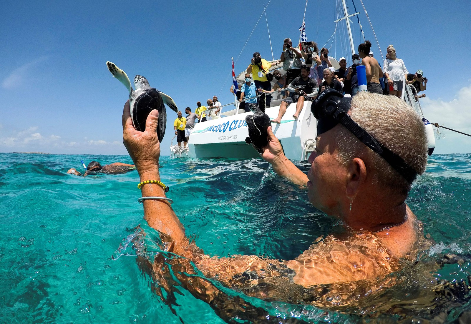 Ilha tem 37,5 kms quadrados e é um lugar de criação natural para várias espécies de tartarugas — Foto: Yamil Lage / AFP