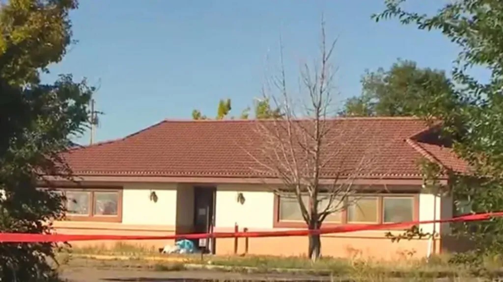 Corpos em decomposi&ccedil;&atilde;o e cinzas falsas para fam&iacute;lias: dono de funer&aacute;ria &eacute; condenado a 40 anos por abusar de cad&aacute;veres nos EUA