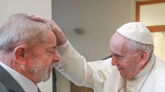 Os bastidores da viagem de Lula ao Vaticano: 'Encontro de velhos conhecidos'