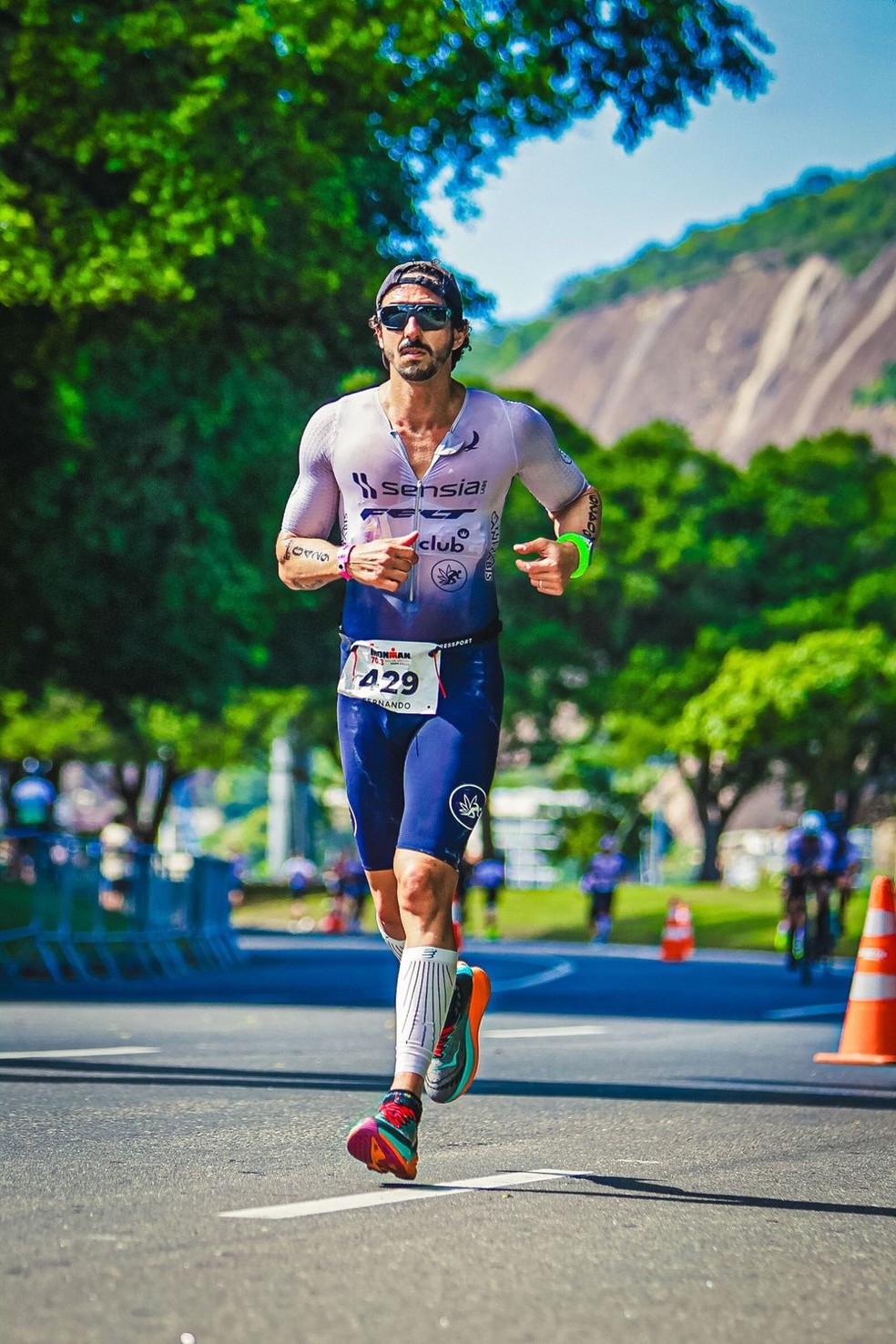 Amateur triathlete Fernando Paternostro is the founder of Atleta Cannabis, the largest cannabis and sports community in Latin America and the second largest in the world, — Photo: Personal archives
