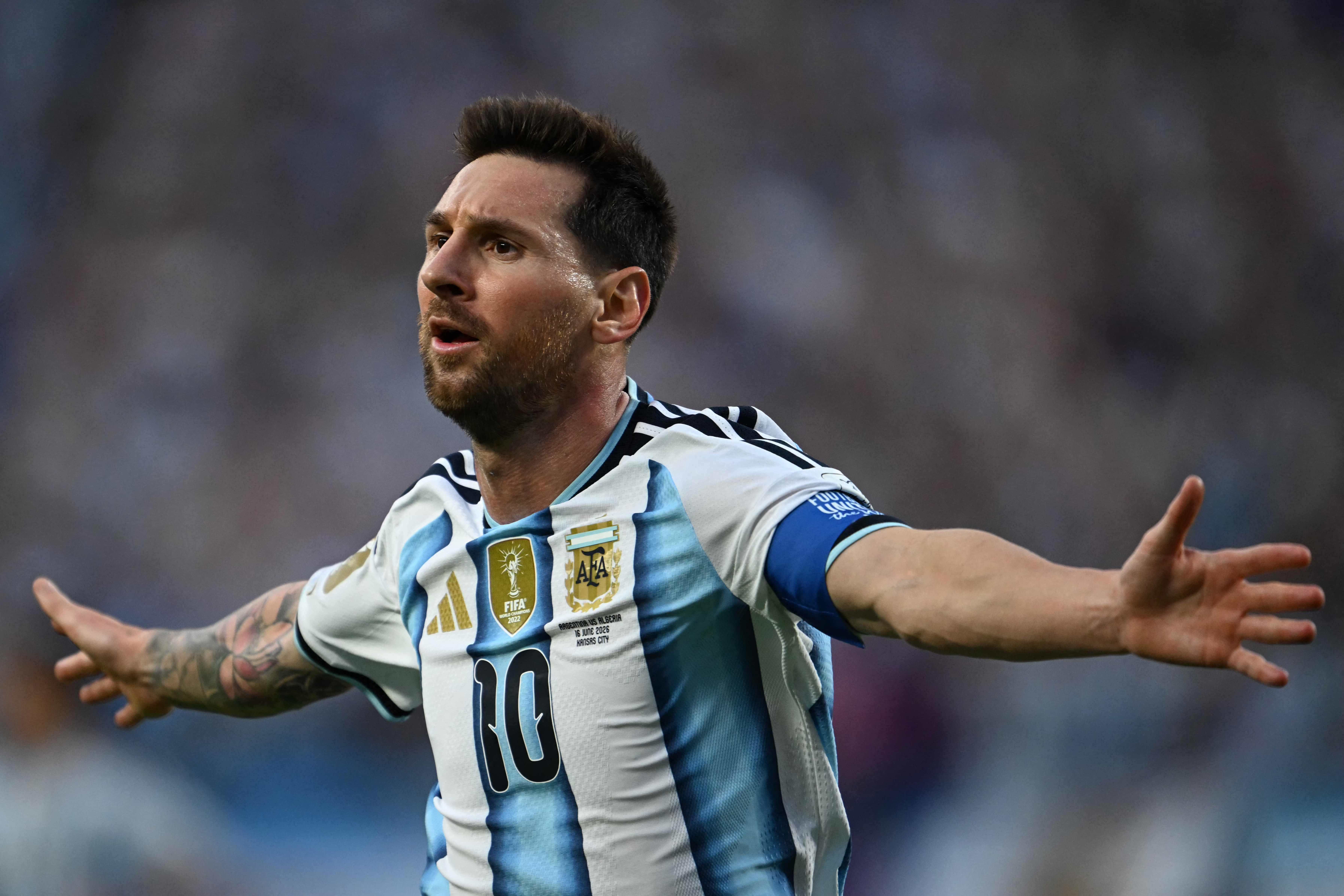 Messi marca segundo gol e iguala Ronaldo na vice-artilharia histórica da Copa do Mundo