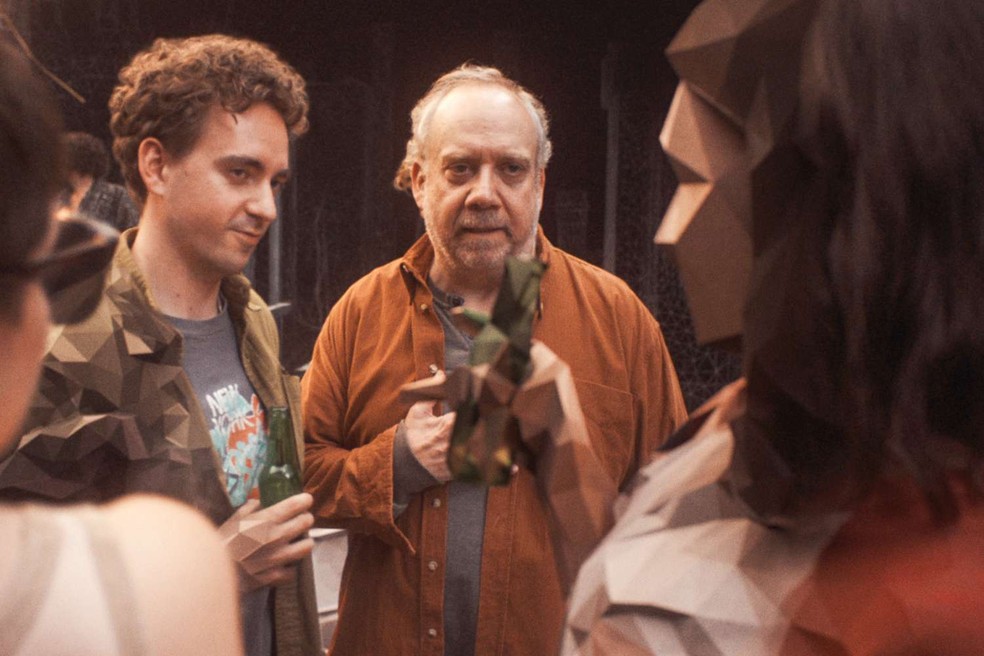Paul Giamatti/Phillip em Black Mirror — Foto: netflix