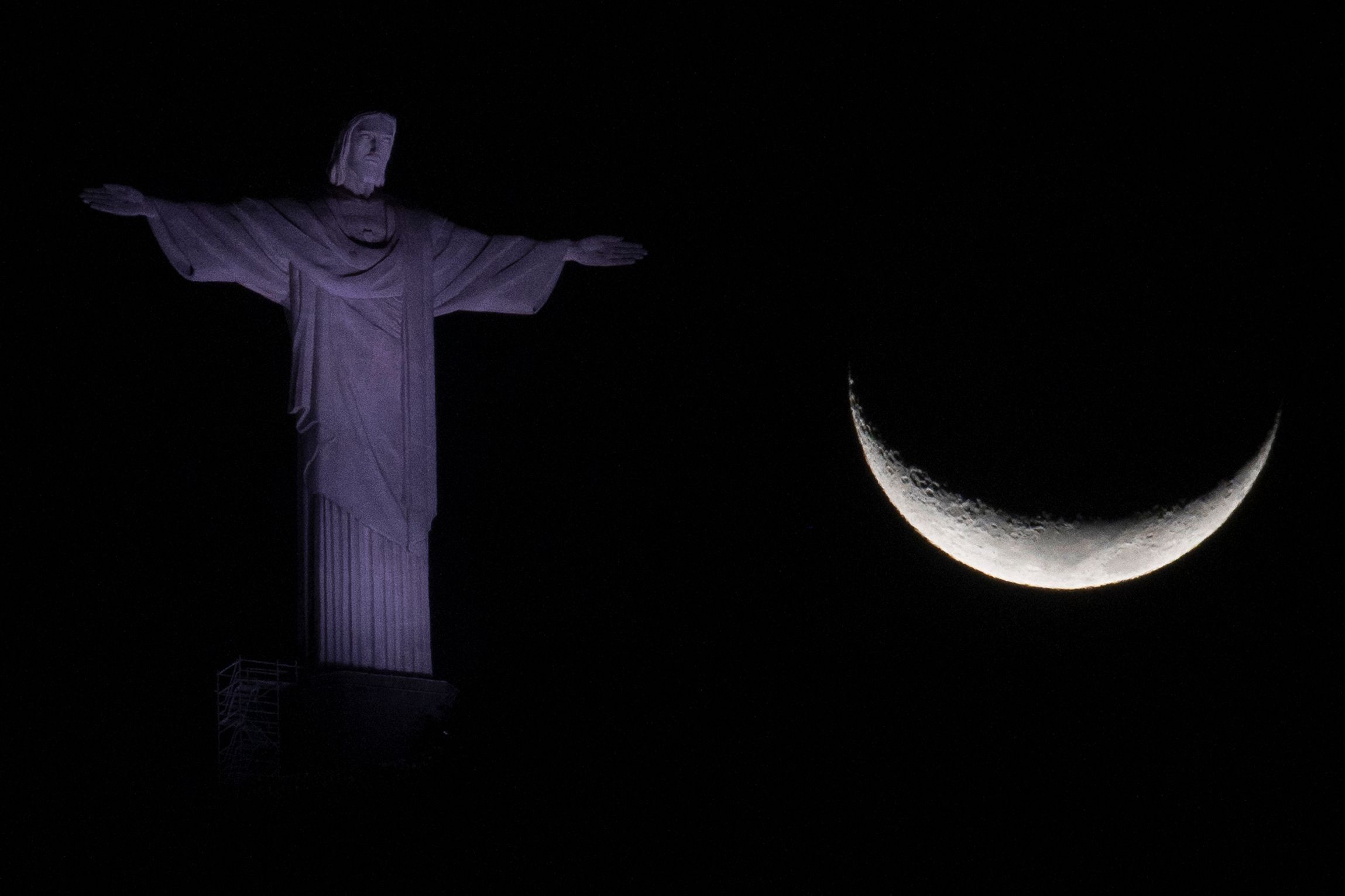 Estrela abençoada: torcedores do Botafogo organizam missa no Cristo