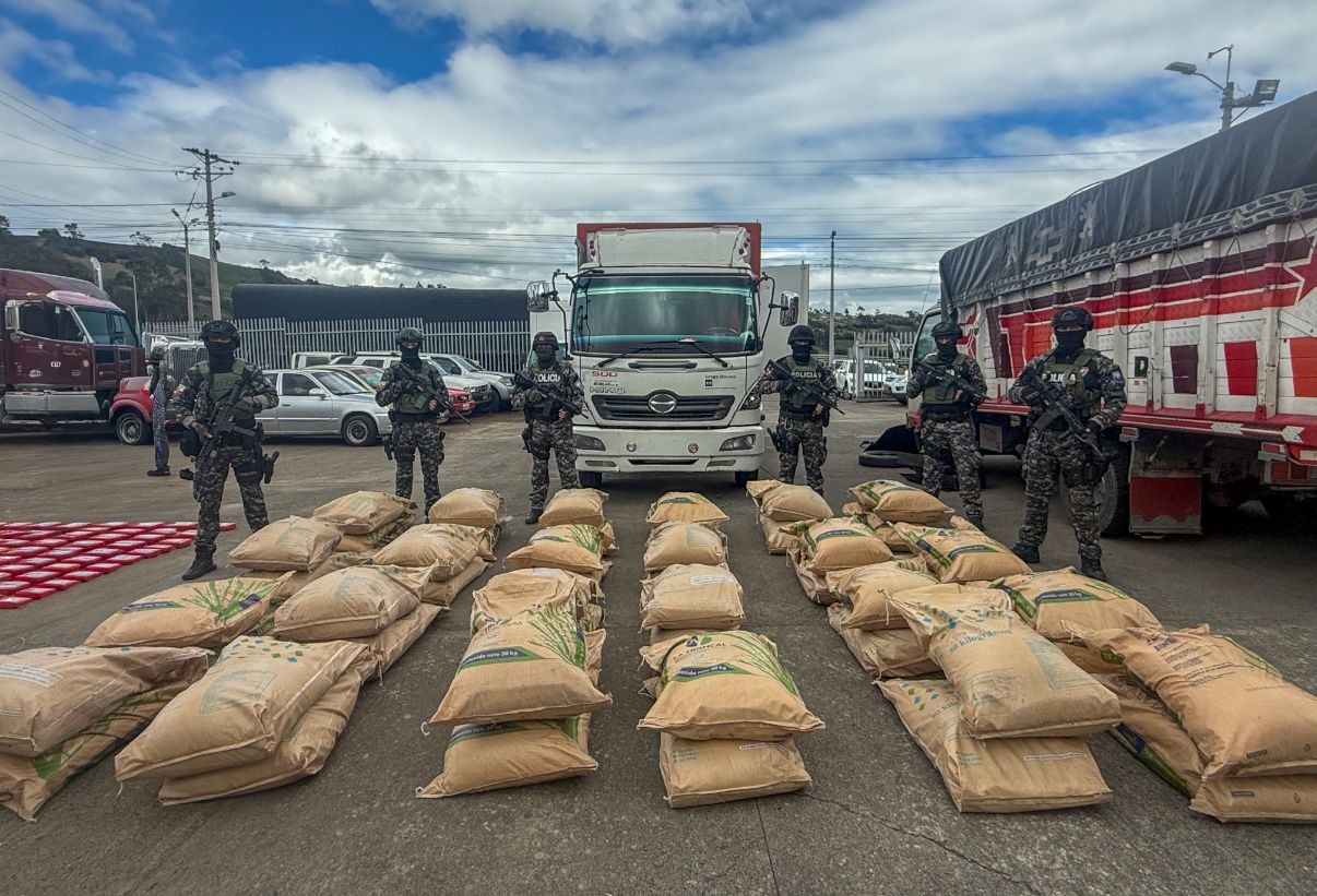 Equador apreende, na fronteira com o Peru, material explosivo para 'atos terroristas' na Colômbia