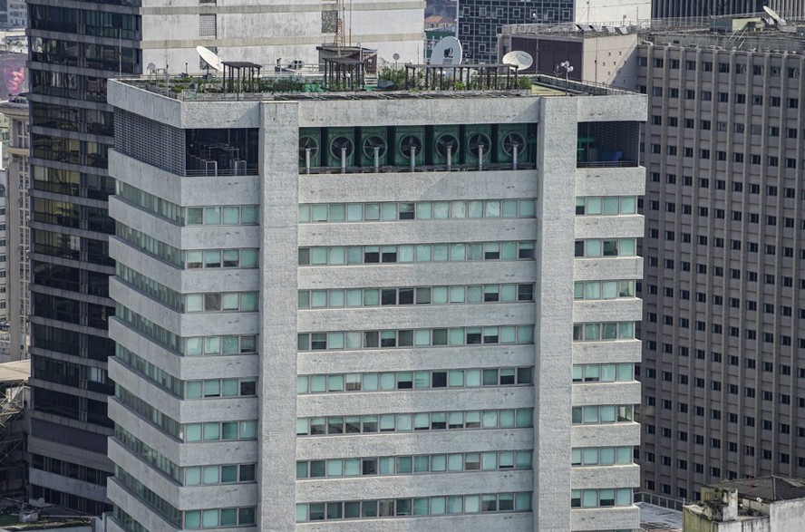 De banco a sede do Legislativo do Rio: Revista revisita história e ...