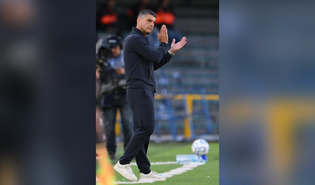 Pedro Emanuel, do Vasco, comemora resultado de elenco misto e sustenta competitividade nos três torneios: 'Estamos bem vivos'