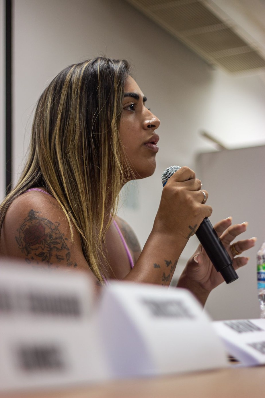 Comissão denuncia irregularidades em ambulatório que atende população  travesti e transexual em Niterói