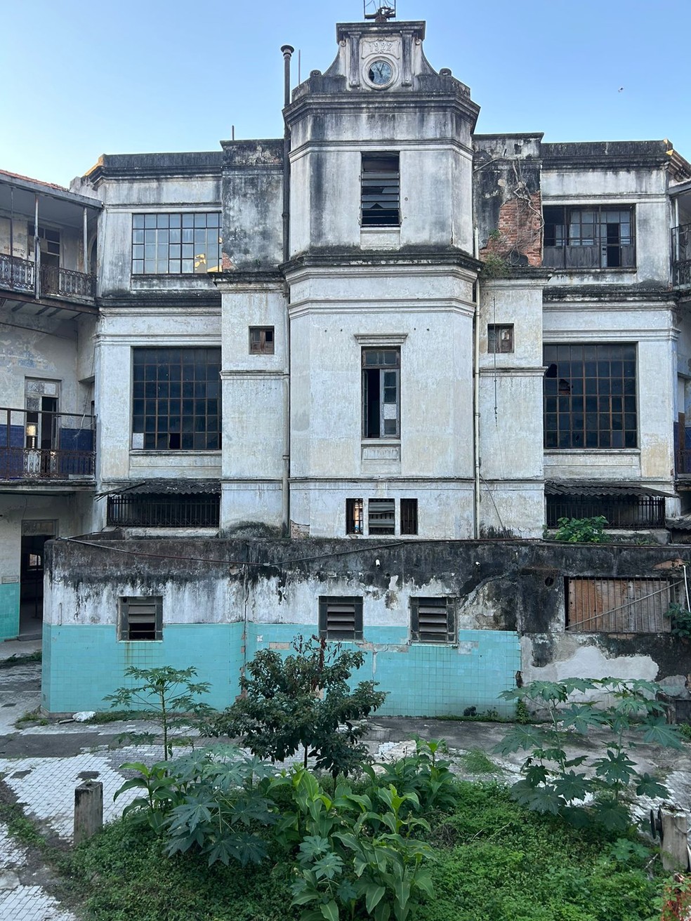 Prédio do Dops, na Rua da Relação, no Centro do Rio: má conservação — Foto: Divulgação/MPF