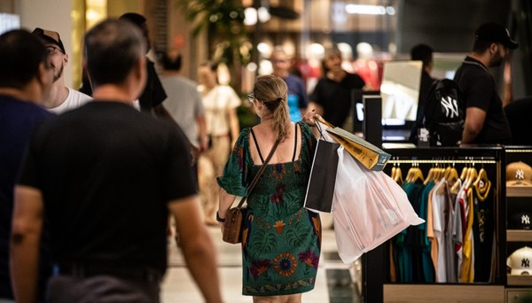 Dona do Shopping Leblon negocia compra do Rio Sul por R$ 1 bilhão