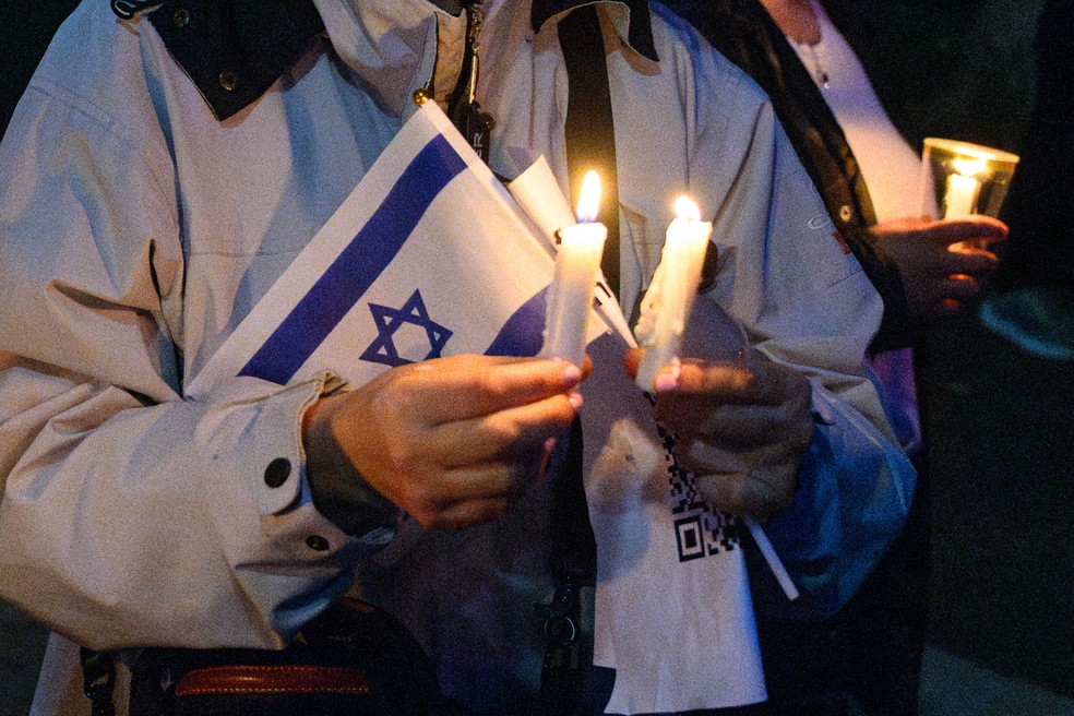 Ato contra o antissemitismo após atentado que matou dois funcionários da embaixada israelense em Washington — Foto: Mandel Ngan/AFP