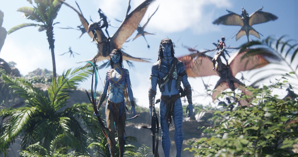 Neytiri (Zoe Saldana) e Jake Sully (Sam Worthington) em cena de "Avatar: Fogo & cinzas" — Foto: Divulgação