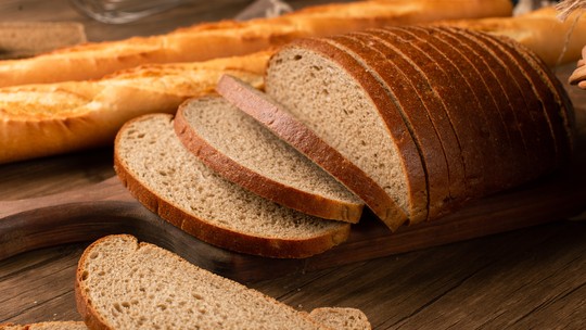Por que o pão integral ganhou o nome de '100% natural' nas prateleiras dos mercados?
