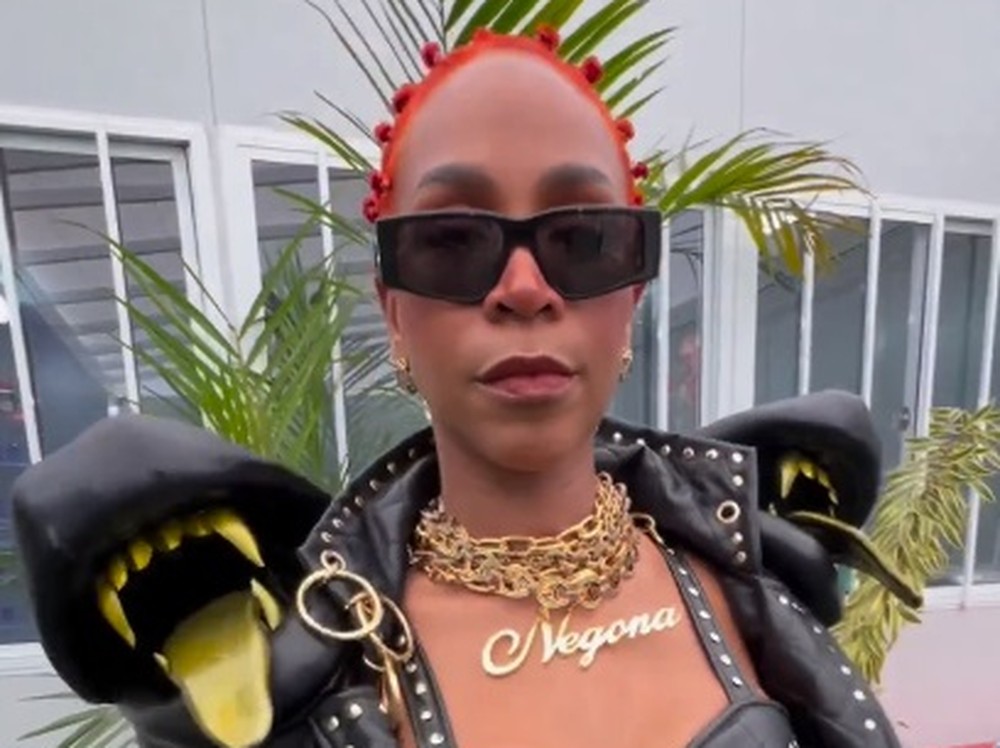 The Town: Cordões de ouro nada discretos chamam atenção em shows de ...