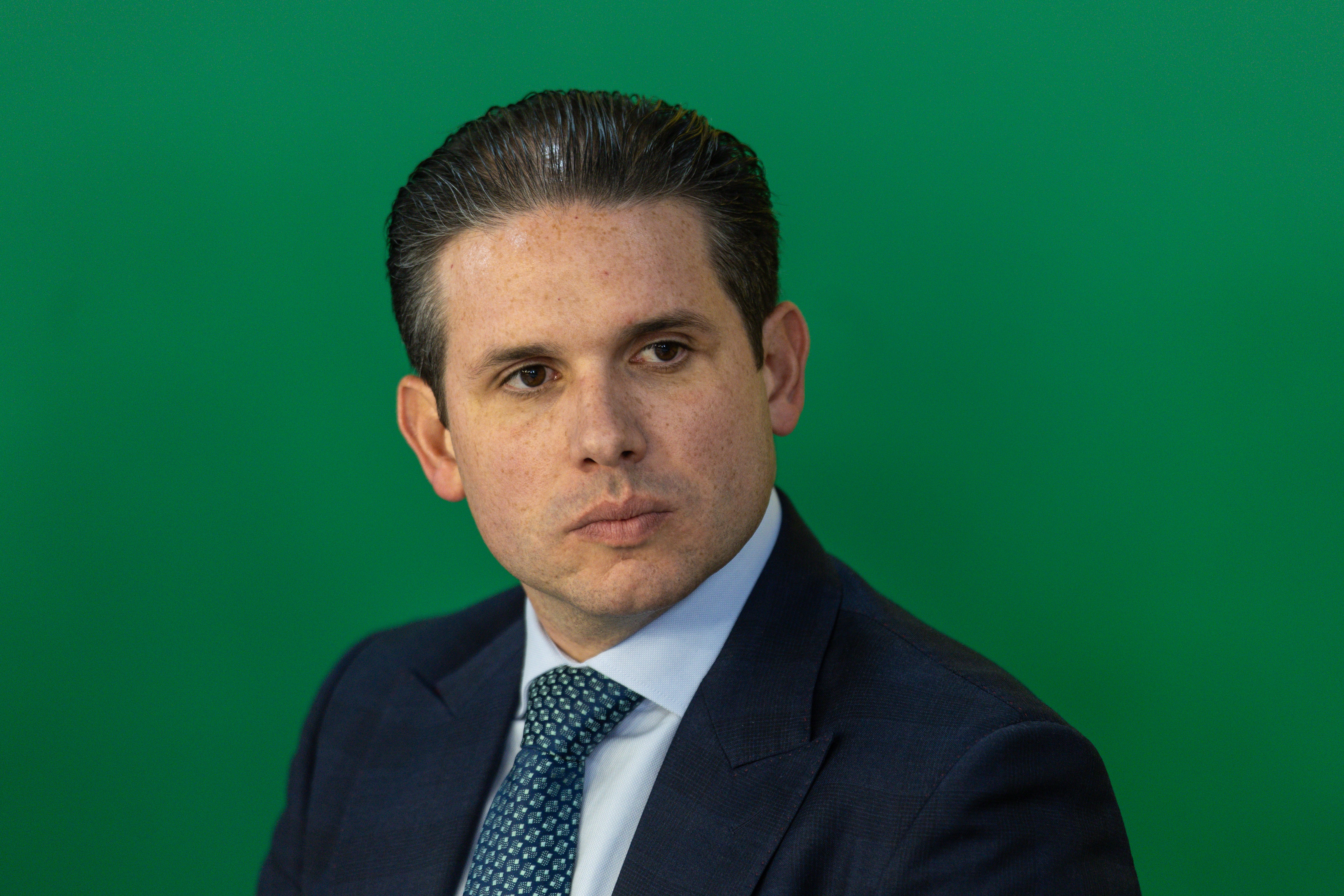 Motta acelera MP do fim da taxa das blusinhas e marca votação na Câmara para segunda-feira - QTU Questões do Universo