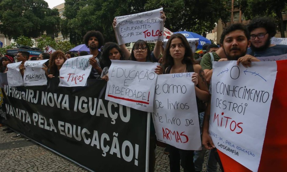 Foram registrados atos em ao menos 64 cidades – entre elas Rio de Janeiro – de 19 estados e do Distrito Federal, nesta quinta-feira (30)Agência O Globo