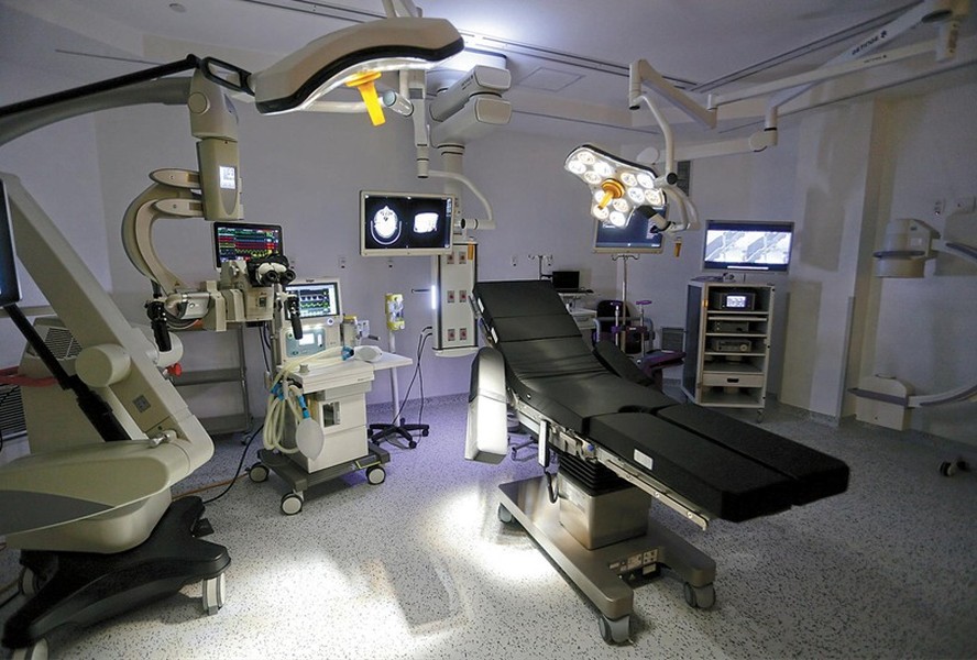 Uma das salas do novo Barra D’Or, inaugurado em frente à antiga unidade da rede, que passará a fazer apenas atendimentos pediátricos: 250 leitos e novidades no serviço de radioterapia