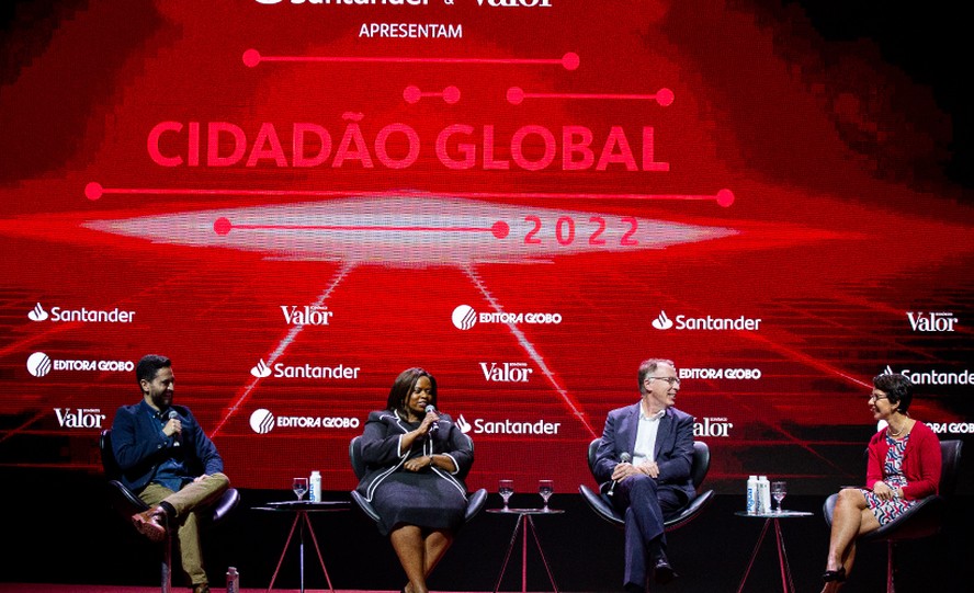 Cidadão Global: Ronaldo Lemos, advogado; Sanda Ojiambo; Jeremy Oppenheim; e Maitê Leite, vice-presidente executiva institucional do Santander