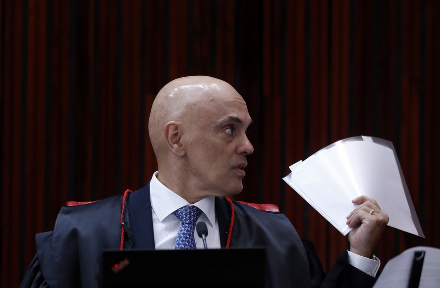 O ministro Alexandre de Moraes, durante julgamento de Bolsonaro no TSE
