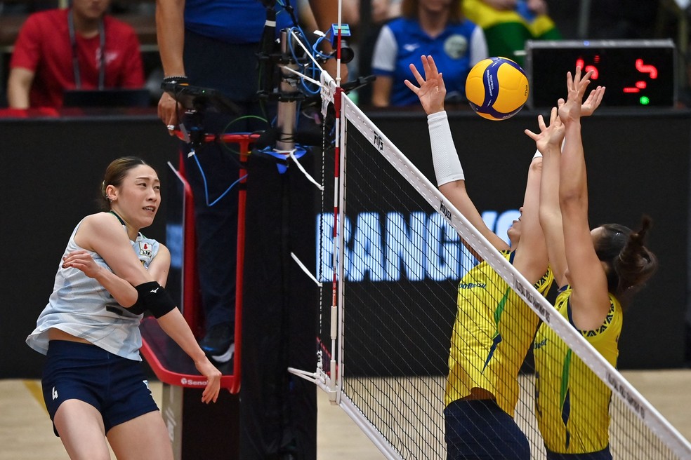 Brasil x Jap&atilde;o disputa de bronze no mundial de v&ocirc;lei &mdash; Foto: Amaury PAUL / AFP