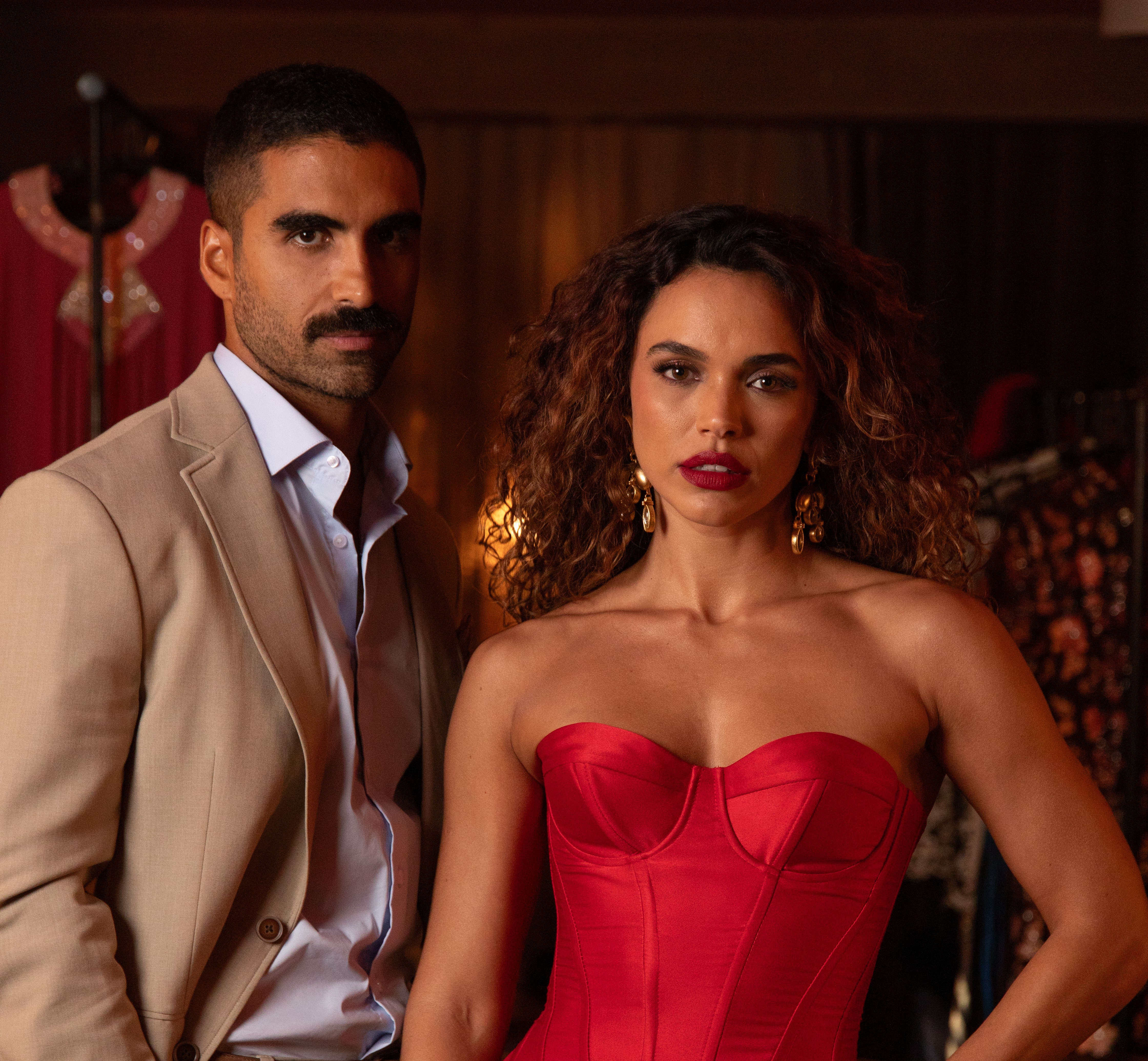Giovana Cordeiro e Vitor Sampaio surgem como protagonistas d