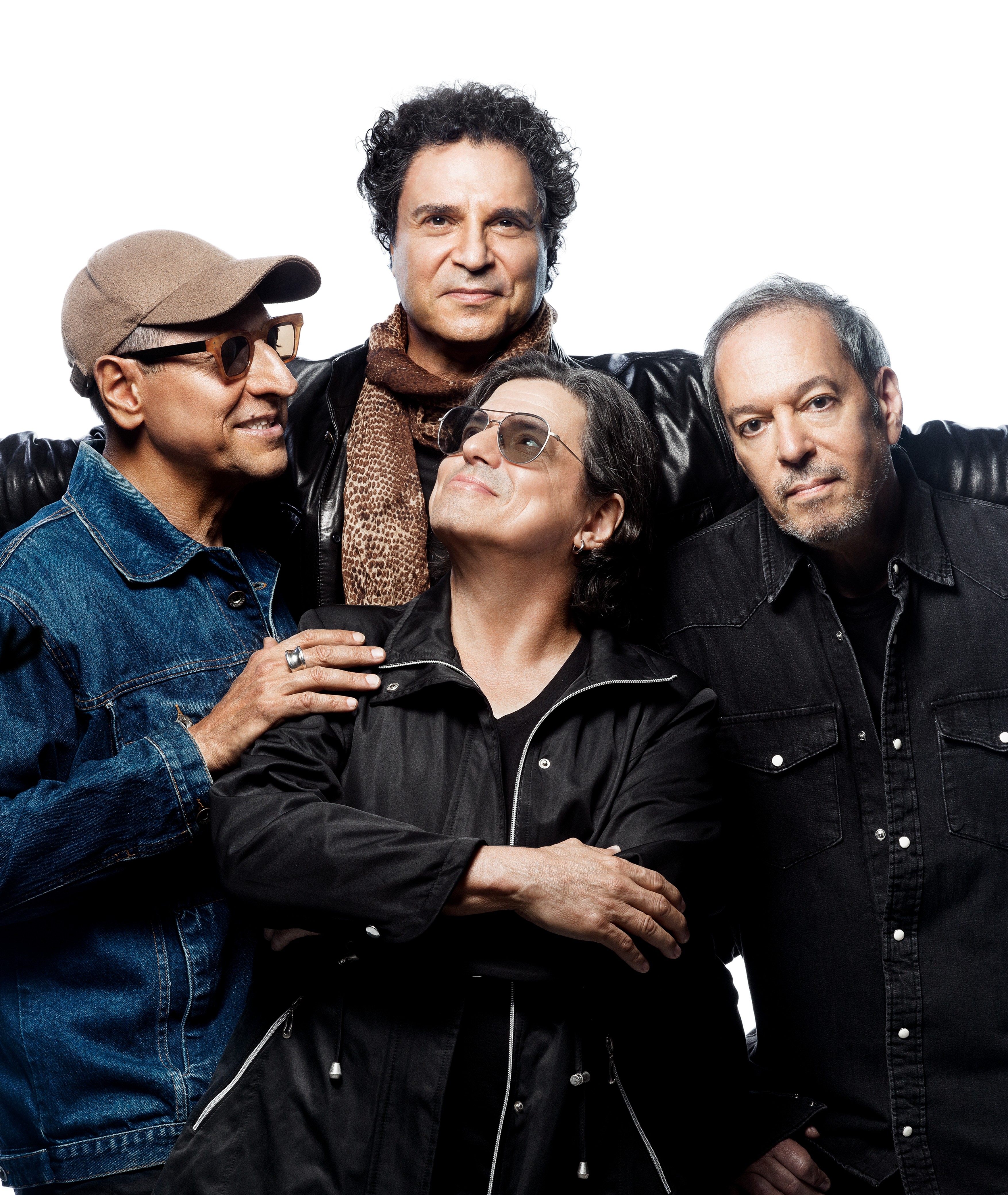 ‘O Brasil mudou muito, mas o ser humano mudou pouco’, diz Frejat, sobre a atualidade do repertório do Barão Vermelho