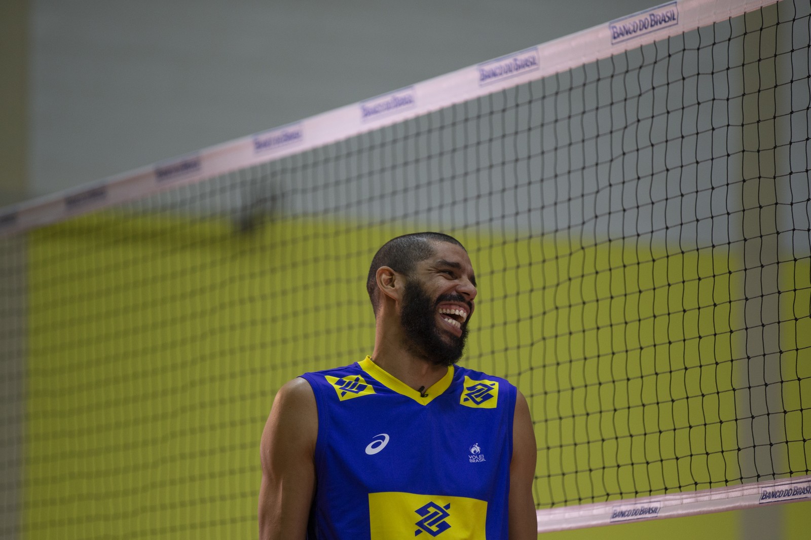 Wallace Souza em treinamento pela seleção brasileira — Foto: Alexandre Cassiano /  Agência O Globo