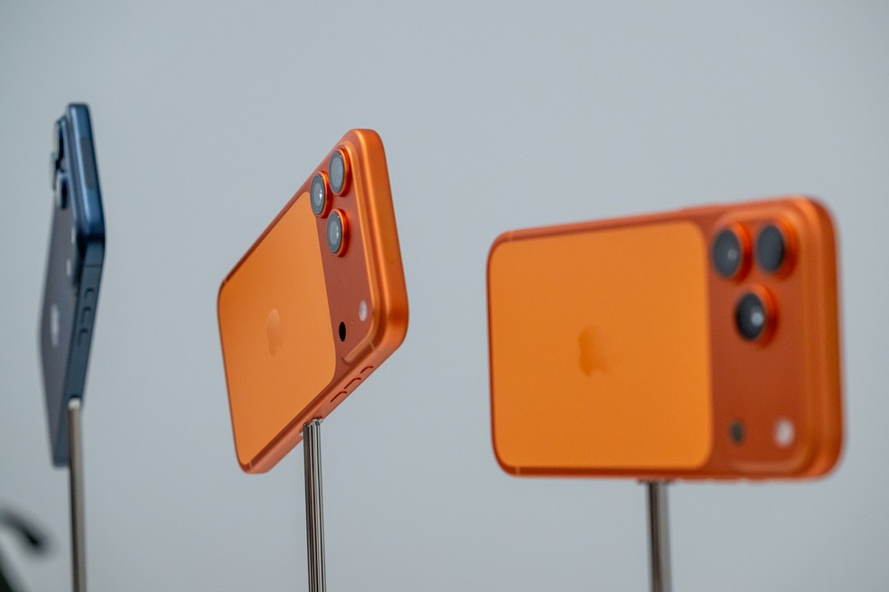 Modelo iPhone 17 Pro foi lançado pela Apple em evento em Cupertino