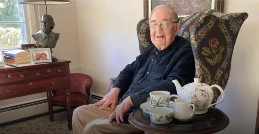 I. Roy Cohen, que tem 101 anos