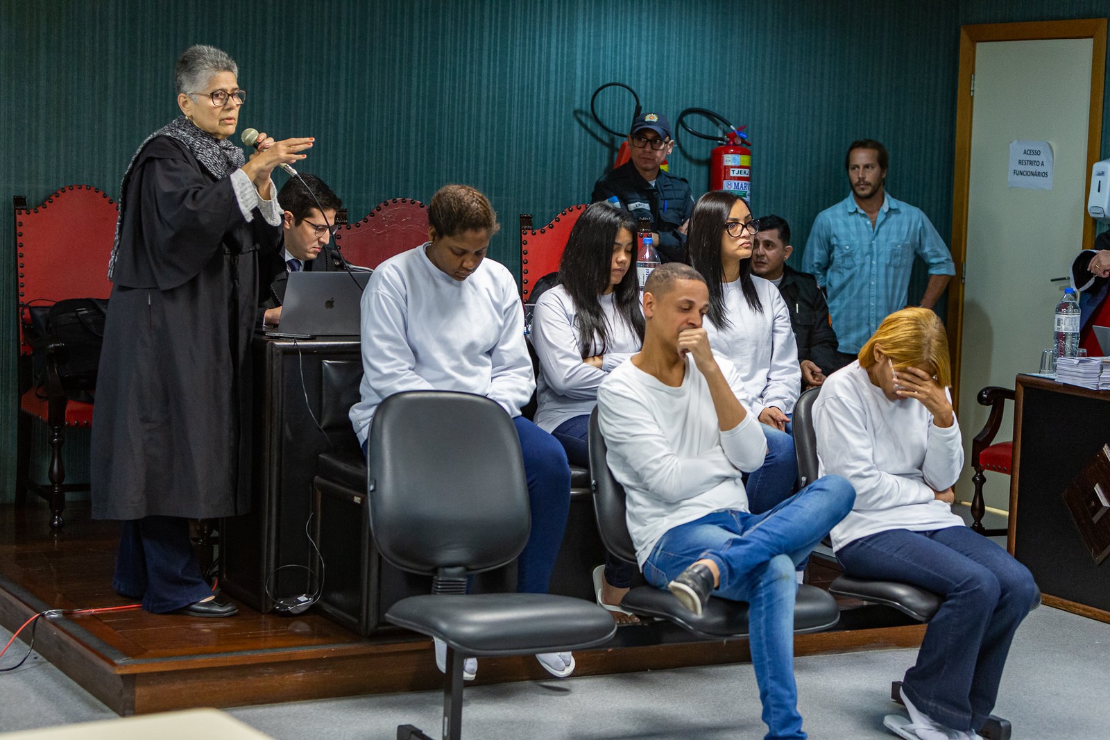 Flordelis, três filhos e uma neta são julgados pela morte do pastor Anderson — Foto: Bruno Dantas/TJ-RJ