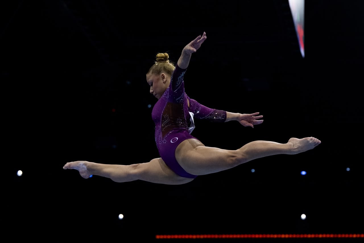 Ginástica Artística: Flávia Saraiva conquista melhor resultado da carreira em Mundiais com bronze na trave em Roterdã