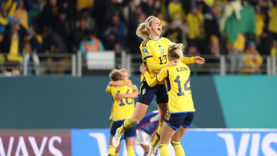 Irreconhecível, Japão desperdiça chances, perde pênalti e é eliminado pela Suécia na Copa do Mundo