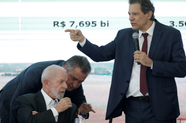 Sai ou não sai? Governo retoma hoje discussões para fechar corte de gastos. Veja o que está em jogo