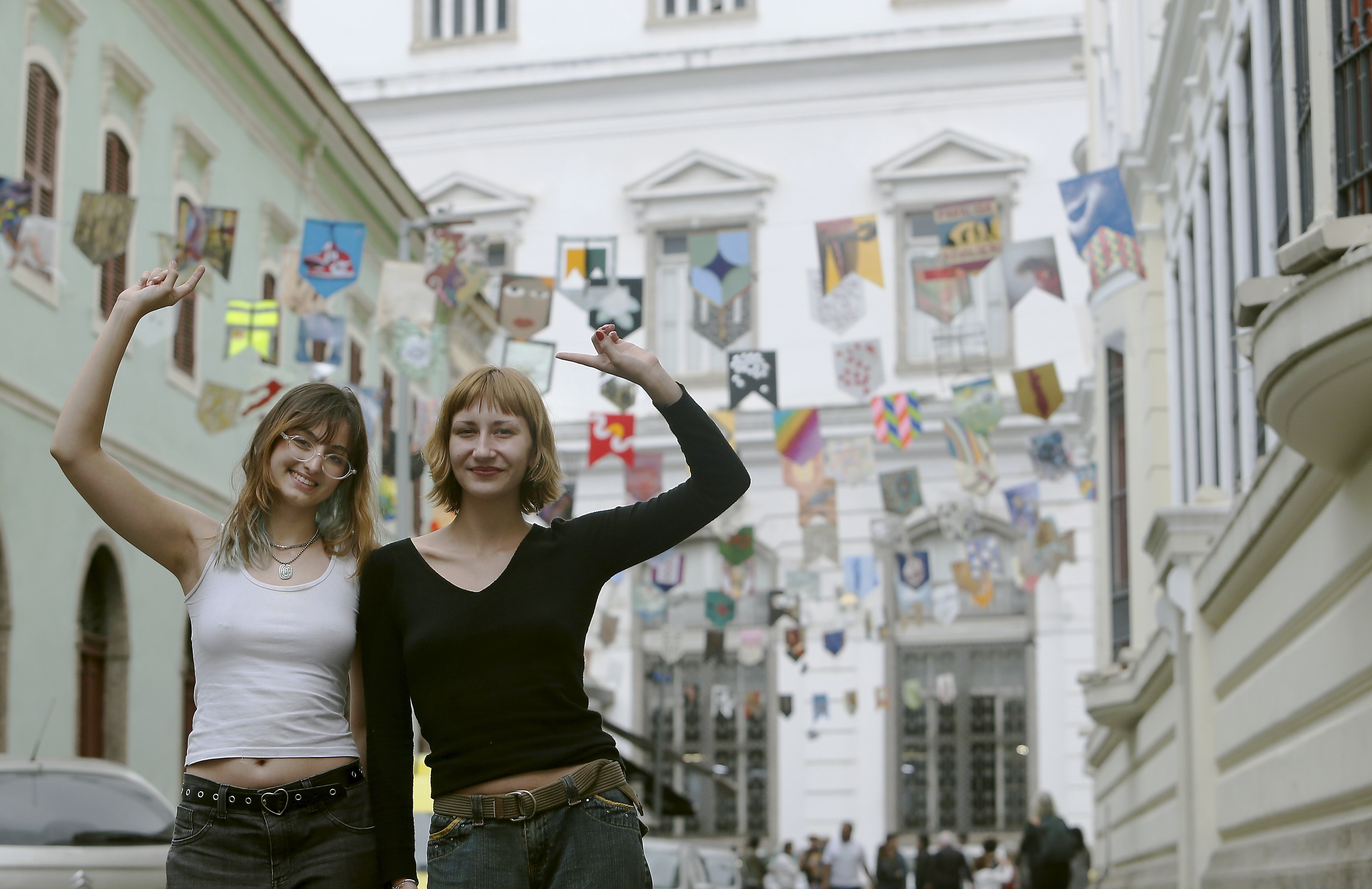 Exposições ao ar livre inspiram roteiro que une arte, história e gastronomia no Centro e na Lapa - Foto