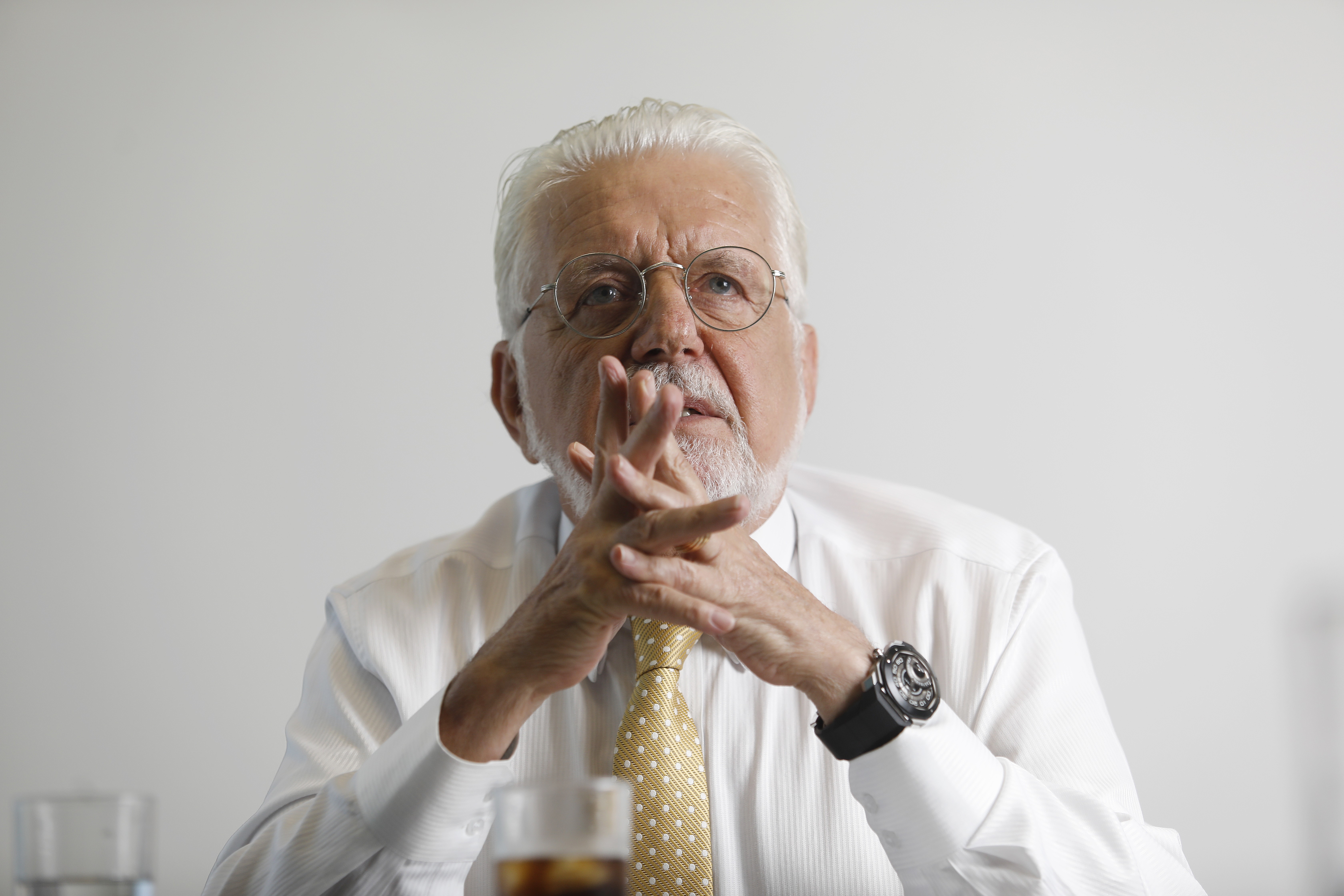 Caminhamos para um campanha política de baixo nível
