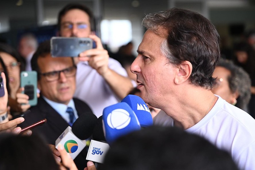 O ministro da Educação, Camilo Santana, fala sobre o Enem 2024