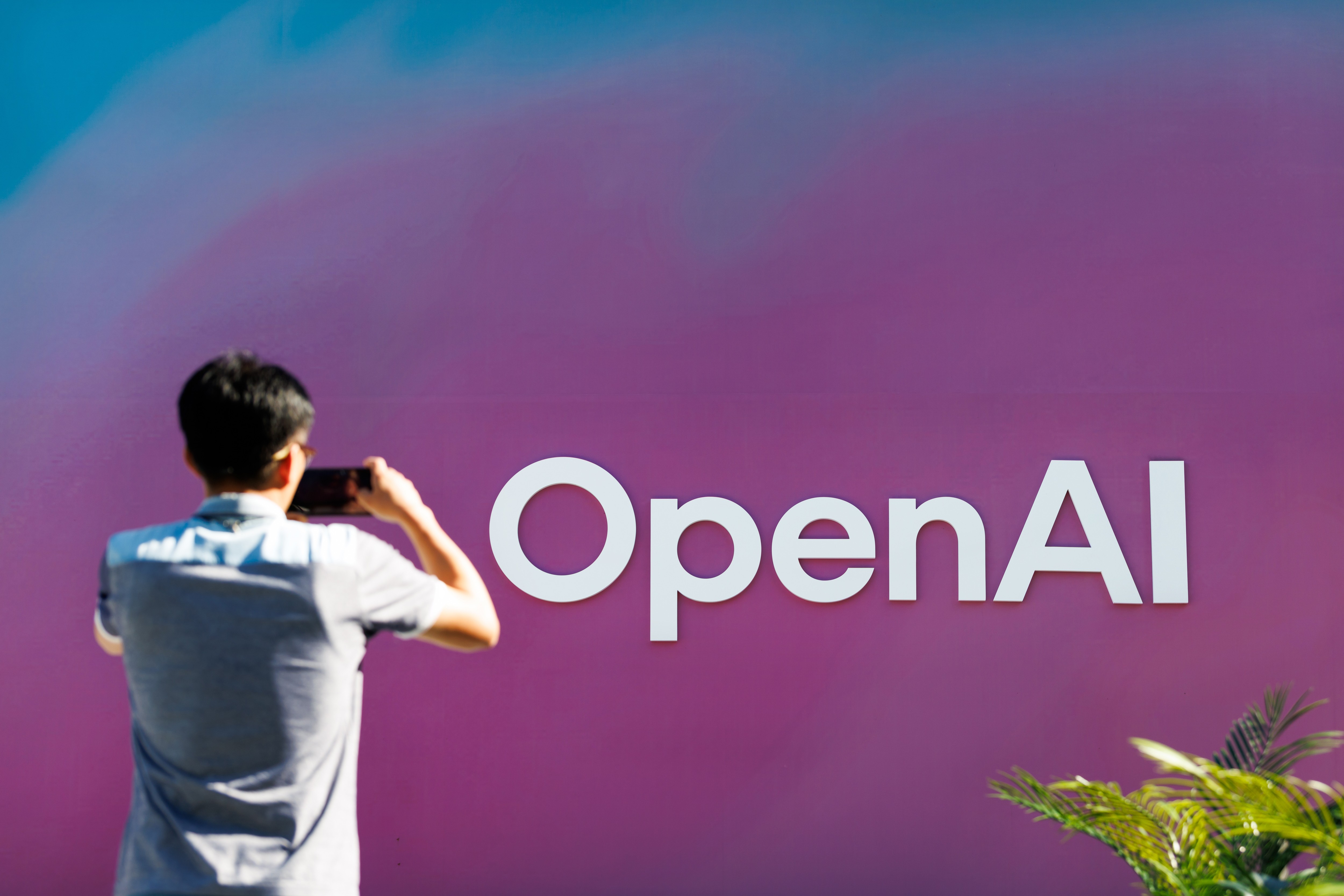 Receita anualizada da OpenAI ultrapassa US$ 40 bi antes do IPO, diz agência