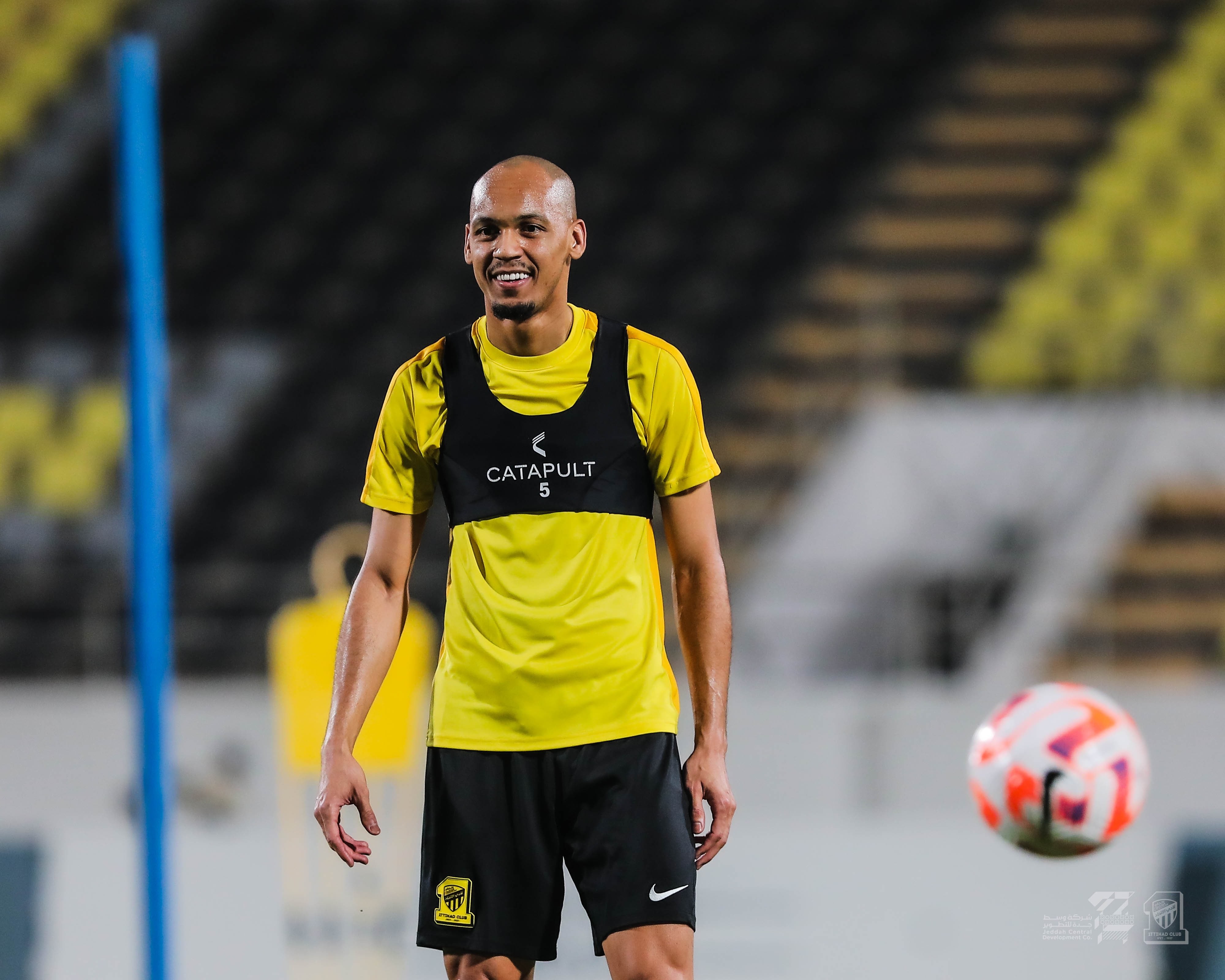 Convocado para seleção brasileira, Fabinho não renovará com Al-Ittihad e ficará livre no mercado, diz jornal