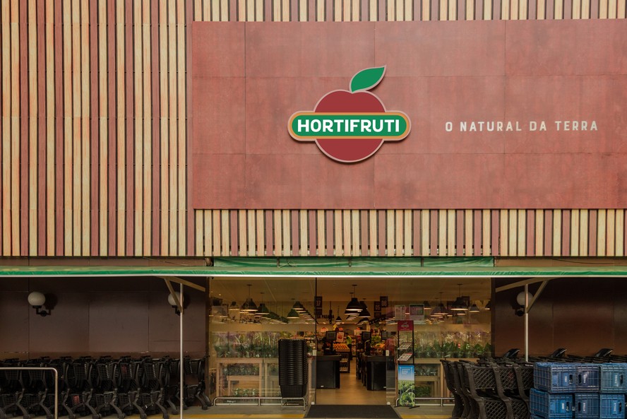 Do campo as bancas em menos de 24 horas, o Hortifruti garante o frescor ...