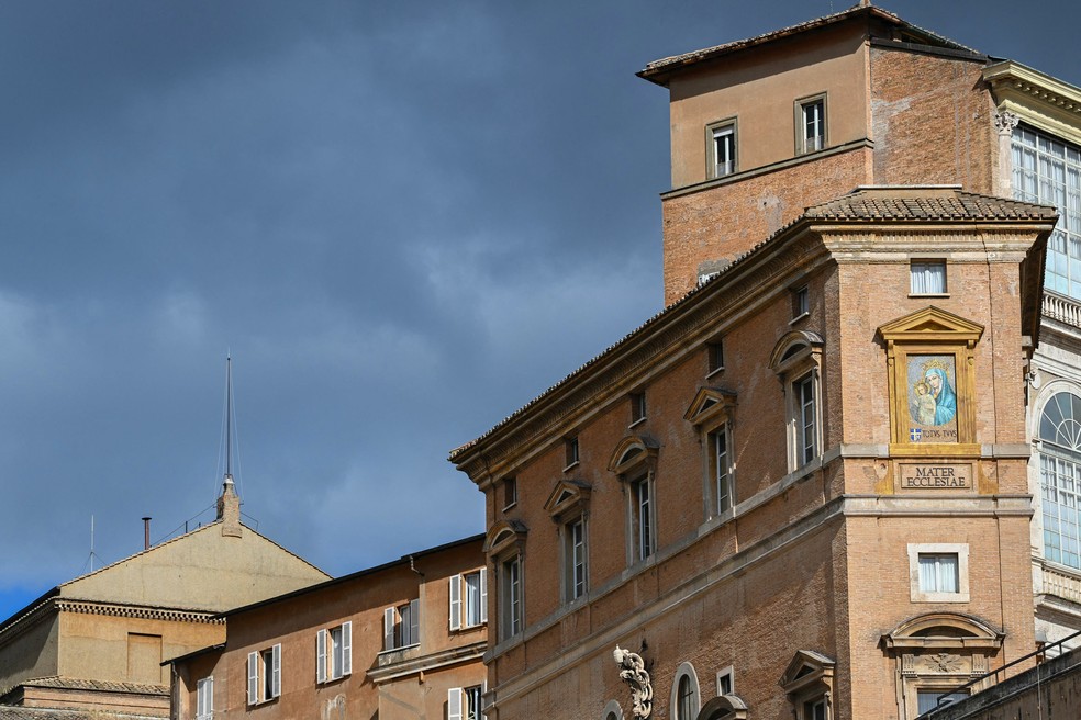Palácio Apostólico , edifício onde o Papa se reúne todos os domingos para o tradicional Angelus — Foto: AFP