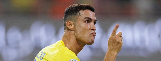 Cristiano Ronaldo comemora gol pelo Al-Nassr — Foto: AFP