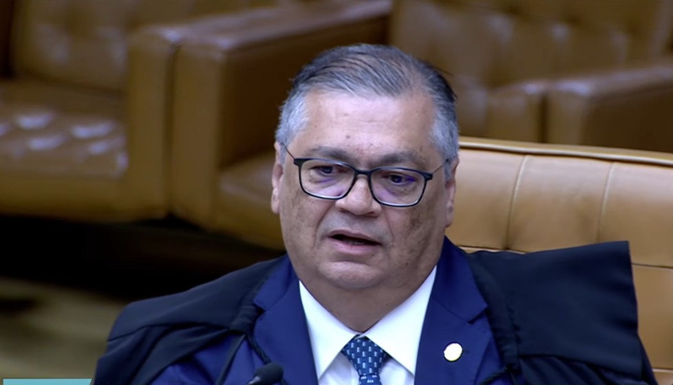 Dino diz que relatório de segurança do STF relata ameaças a ele nas redes sociais