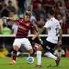 Luiz Araújo marcou duas vezes em Flamengo x Grêmio - Thais Magalhães/CRF