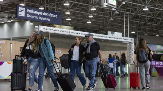 Ação civil pública tenta anular restrição de voos no Santos Dumont